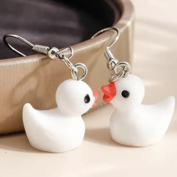 🆕Jeep Duck Earrings - Picture 5 of 10